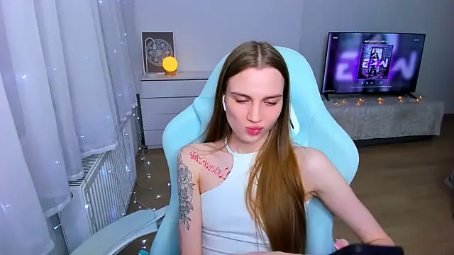 StellaLawless online show from January 10, 11:08 pm