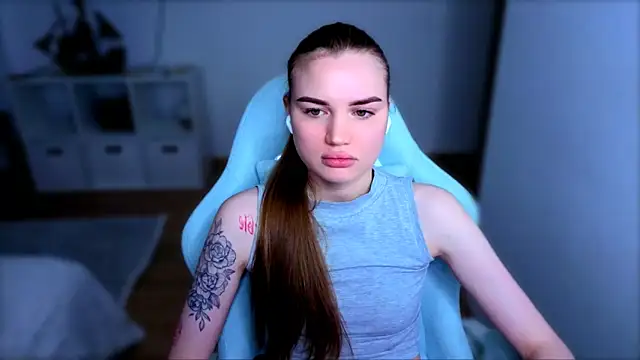 Snapshot of StellaLawless chatting on December 21, 10:44 am StellaLawless online show from December 21, 10:44 am