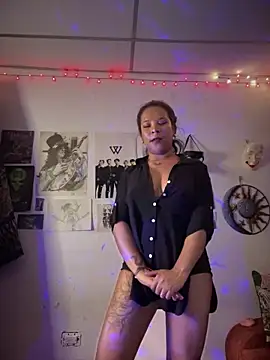 Snapshot of Kimber_666 chatting on March 2, 3:34 am Kimber 666 online show from March 2, 3:34 am