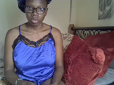 Sweet Bear online show from February 2, 11:32 pm