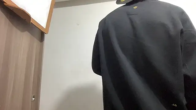 bob petterson online show from January 6, 1:20 am