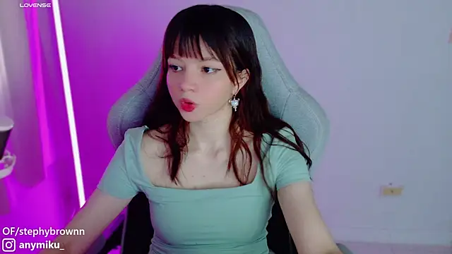 stephybrown online show from January 28, 10:56 pm