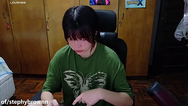 stephybrown online show from March 6, 6:05 pm