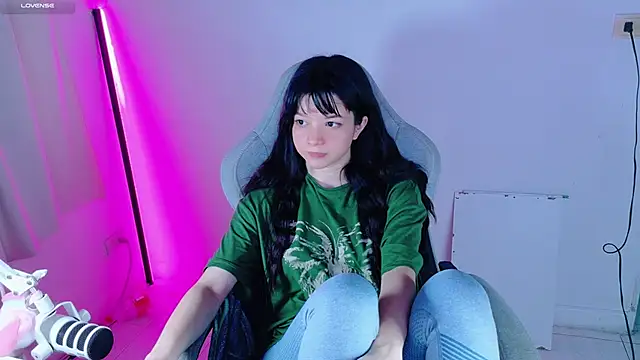stephybrown online show from May 7, 11:32 pm