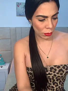 Snapshot of valecruz903 chatting on October 14, 5:36 pm valecruz903 online show from October 14, 5:36 pm