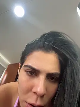 valecruz903 online show from April 10, 4:12 pm