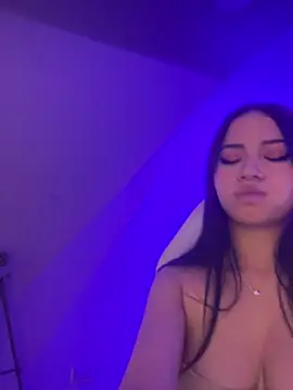 abbymnd online show from December 11, 12:44 am