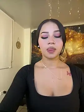 abbymnd online show from December 13, 8:37 pm