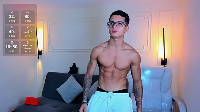 Snapshot of Paradise_boy_s chatting on October 20, 10:32 pm Paradise boy s online show from October 20, 10:32 pm