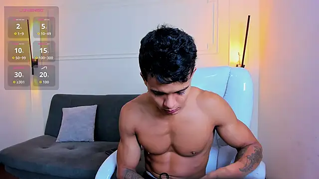 Snapshot of Paradise_boy_s chatting on October 30, 10:21 pm Paradise boy s online show from October 30, 10:21 pm