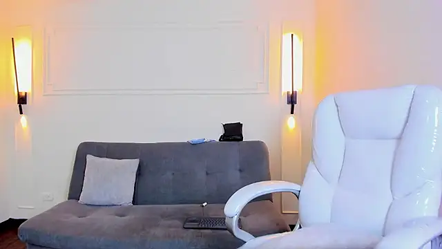 Paradise boy s online show from January 31, 7:11 pm