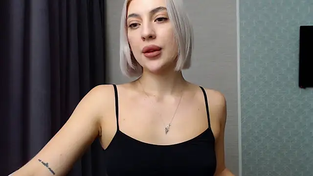 Snapshot of hot-sasha9 chatting on December 20, 11:54 am hot-sasha9 online show from December 20, 11:54 am