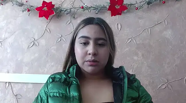 Miabonnett  online show from January 7, 1:57 pm