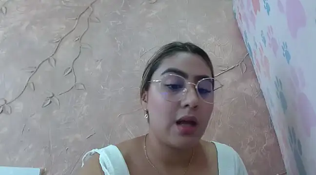 Miabonnett  online show from January 25, 4:13 pm