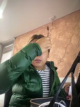 Miabonnett  online show from December 19, 12:23 pm