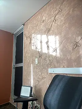 Miabonnett  online show from January 7, 12:29 pm