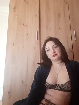 Snapshot of unicka65 chatting on March 14, 9:35 am unicka65 online show from March 14, 9:35 am