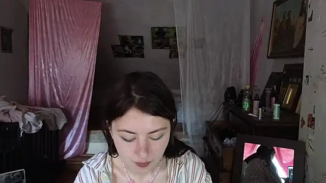 MAMA69LAMA online show from May 17, 11:06 am