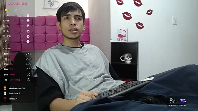 zack thunder online show from December 31, 6:02 pm