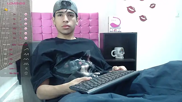 zack thunder online show from January 9, 12:19 pm