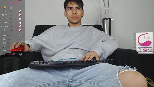 zack thunder online show from February 15, 11:50 am