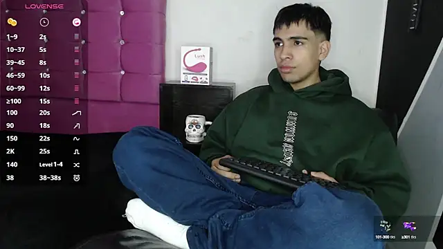 zack thunder online show from October 1, 12:33 pm