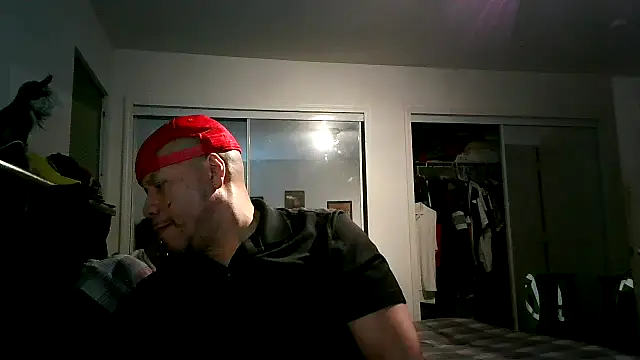 Snapshot of pimpdaddy4ever chatting on January 28, 10:23 pm pimpdaddy4ever online show from January 28, 10:23 pm