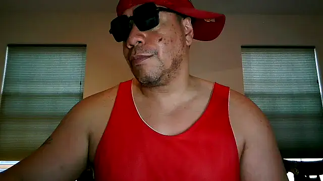 Snapshot of pimpdaddy4ever chatting on February 28, 10:17 pm pimpdaddy4ever online show from February 28, 10:17 pm