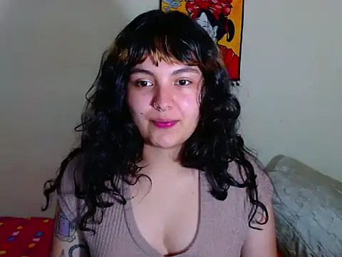 Snapshot of sweetiee_mary chatting on May 20, 9:43 pm sweetiee mary online show from May 20, 9:43 pm