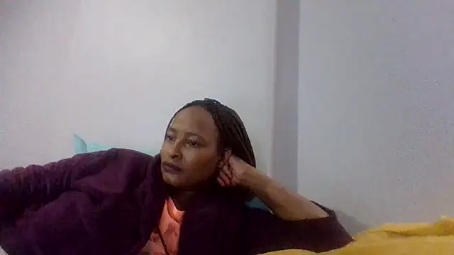 BabeAssXX online show from May 15, 11:39 am
