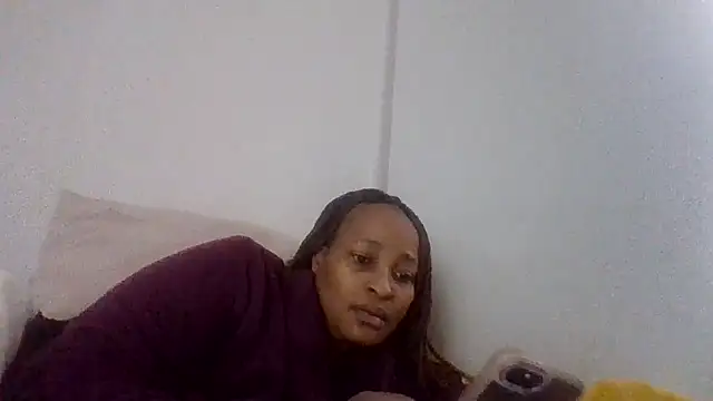 BabeAssXX online show from May 17, 6:22 am
