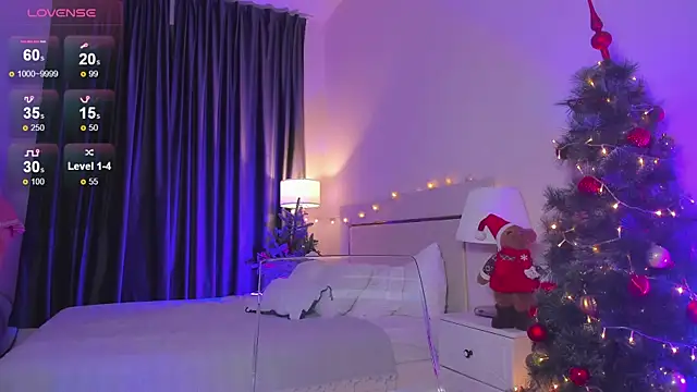 Snapshot of Lettie_brooks chatting on December 22, 9:20 pm Lettie brooks online show from December 22, 9:20 pm