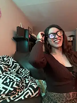 cadenfoxx111 online show from May 15, 10:00 am