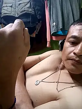 Snapshot of BafflingWhatsis chatting on December 19, 10:11 am BafflingWhatsis online show from December 19, 10:11 am