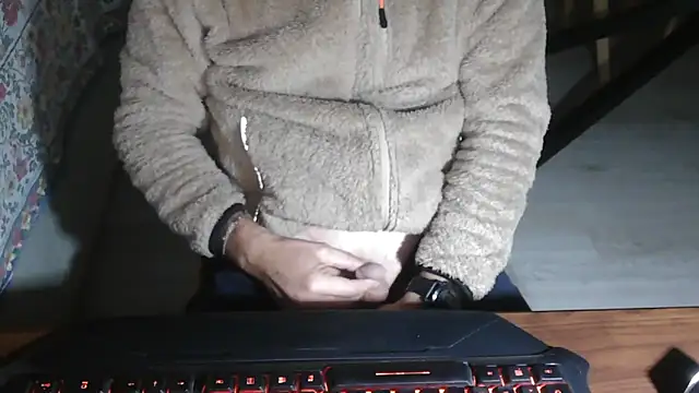 Adri gard online show from November 23, 9:25 pm