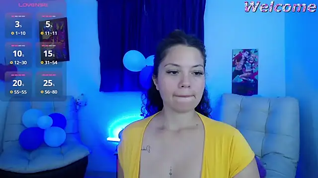 Snapshot of shanel_cullen_ chatting on March 14, 6:29 pm shanel cullen online show from March 14, 6:29 pm