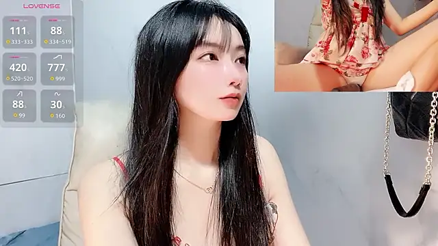 Snapshot of Nery_Asian chatting on February 3, 2:53 am Nery Asian online show from February 3, 2:53 am