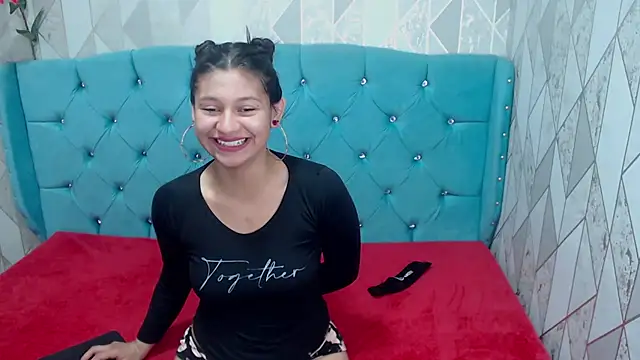 Lilyevansx online show from January 25, 10:51 am