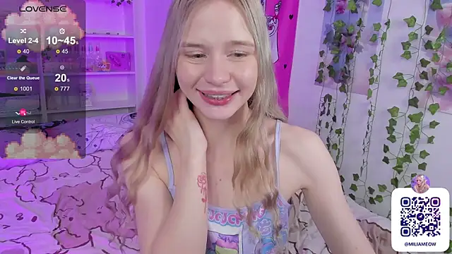 Snapshot of Milia_Parker chatting on January 28, 2:21 am Milia Parker online show from January 28, 2:21 am