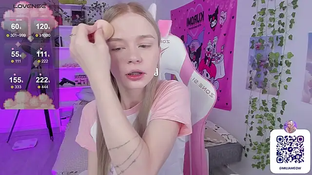 Snapshot of Milia_Parker chatting on February 14, 10:25 pm Milia Parker online show from February 14, 10:25 pm