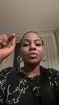 MamiSol online show from February 8, 3:32 am