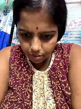 Snapshot of Beauty-queen chatting on October 14, 1:01 pm Beauty-queen online show from October 14, 1:01 pm