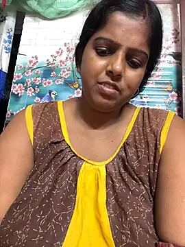 Snapshot of Beauty-queen chatting on October 28, 10:30 am Beauty-queen online show from October 28, 10:30 am