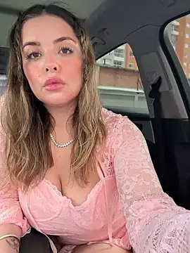 Alirawrz online show from May 11, 4:04 pm