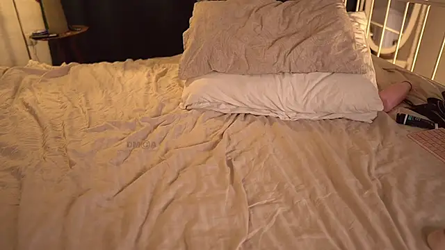 ifuckingtoy  online show from March 13, 4:45 pm