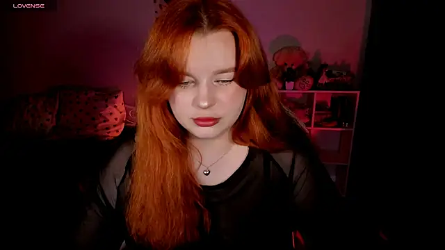Snapshot of _Lisa_x chatting on October 7, 2:36 pm Lisa x online show from October 7, 2:36 pm