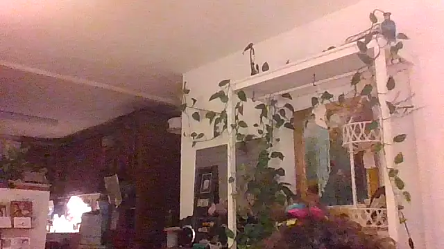 Snapshot of juicyrubies chatting on September 16, 5:58 pm juicyrubies online show from September 16, 5:58 pm