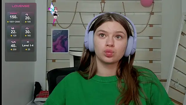 Snapshot of Josephine_Kiss chatting on March 13, 1:07 pm Josephine Kiss online show from March 13, 1:07 pm