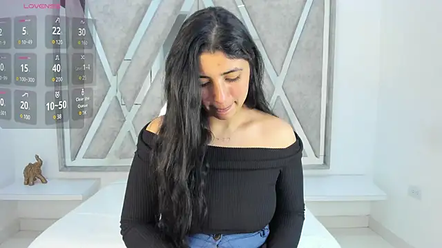 Snapshot of Danna_777_ chatting on March 21, 12:18 am Danna 777 online show from March 21, 12:18 am