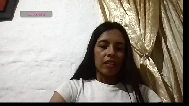 Snapshot of stefany_sexxx chatting on January 12, 2:50 am stefany sexxx online show from January 12, 2:50 am